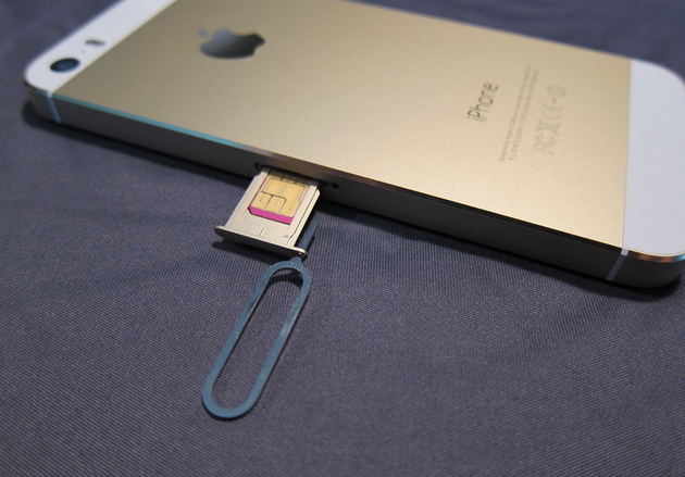 Apple SIM
